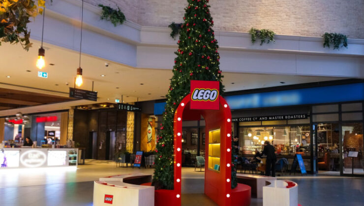 LEGO Türkiye ile sürprizli yılbaşı ağacı deneyimi