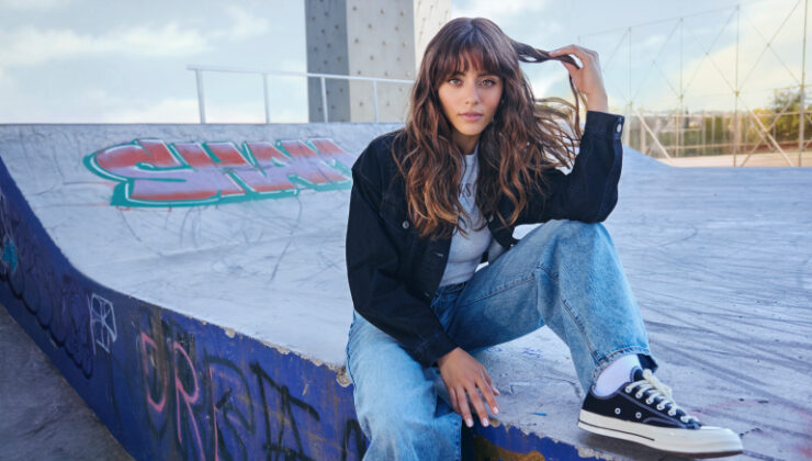 Levi’s® Türkiye’nin yeni yüzü, başarılı oyuncu Sıla Türkoğlu oldu