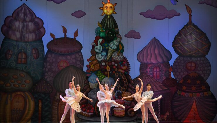 Gürcistan Devlet Balesi Fındıkkıran Gösterisini Türkiye’de Tekrar Sahneliyor