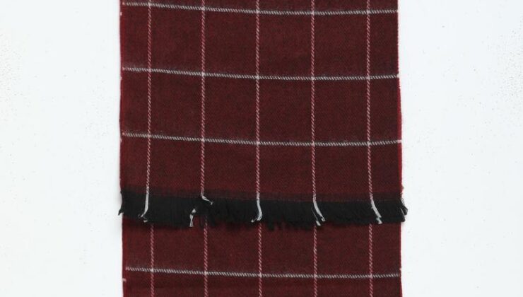 Ramsey Erkek Modasında Kaşmir Şıklığı: Sevgililer Günü İçin İncelikte Zirve