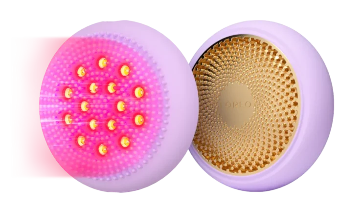 FOREO ve FAQ™ Küresel Başarısını Kutluyor