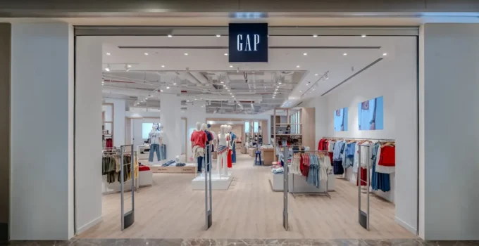 Gap Türkiye Mağaza Konseptini İmza Attı