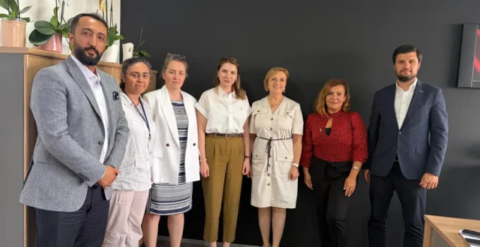 E-İhracatta Yeni Kapılar Açıldı