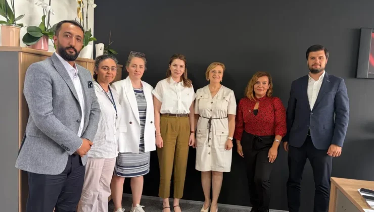 E-İhracatta Yeni Kapılar Açıldı