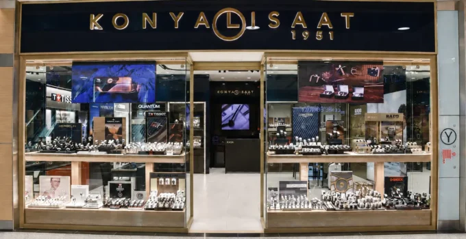 Konyalı Saat Ankara’da Üçüncü Mağazasını Bayrak Açtı