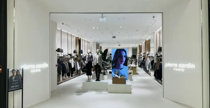 Pierre Cardin Ankara’da Küresel Sahne Kurdu